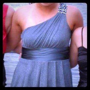 Juniors Dress Size 6